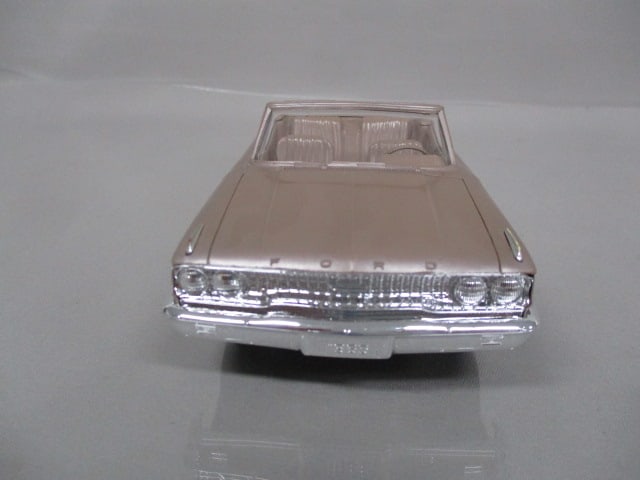 1963 Ford Galaxie 500 XL Convertible Dealer Promo - 4