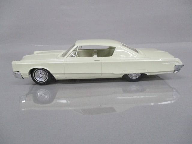 1967 Chrysler 300 Dealer Promo - 2
