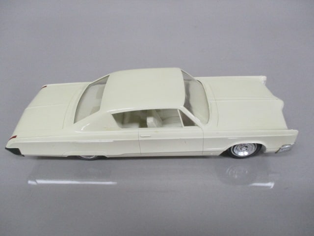 1967 Chrysler 300 Dealer Promo - 5