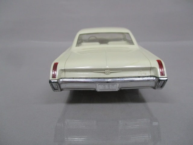 1967 Chrysler 300 Dealer Promo - 6