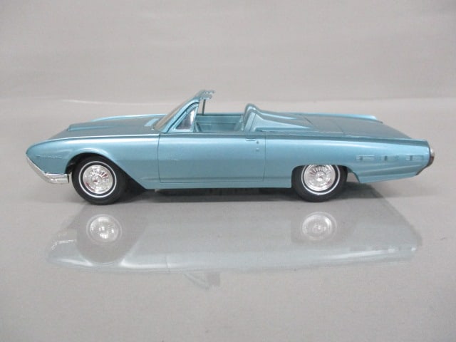 1962 Ford Thunderbird Sports Roadster Friction Dealer Promo - 2