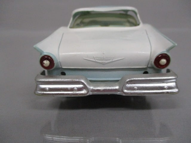 1957 Ford Fairlane 500 Dealer Promo By AMT - 6