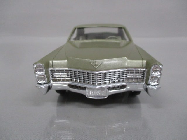 1967 Cadillac Coupe Deville Dealer Promo - 3