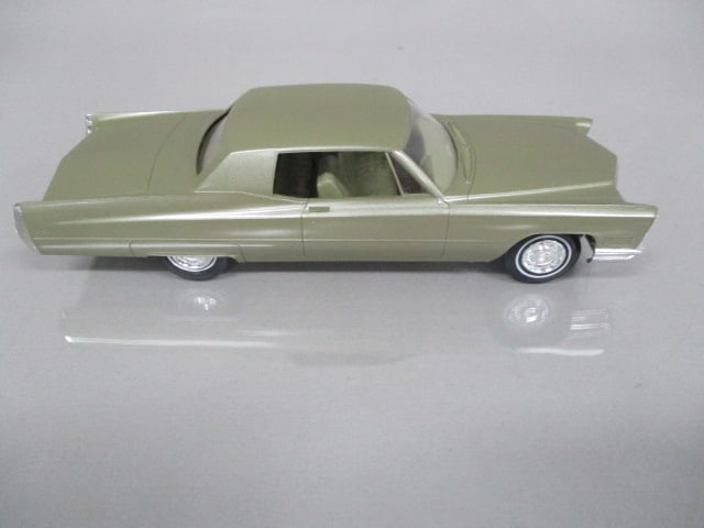 1967 Cadillac Coupe Deville Dealer Promo - 5