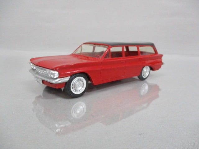 1961 Oldsmobile F-85 Station Wagon Friction Dealer Promo: By JoHan