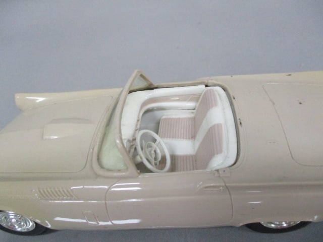 1957 Ford Thunderbird Convertible Friction Dealer Promo - 3