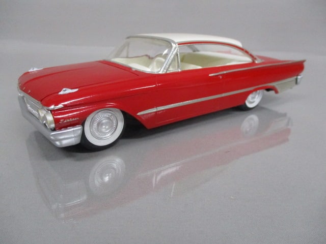 1961 Ford Galaxie Sunliner Dealer Promo: .