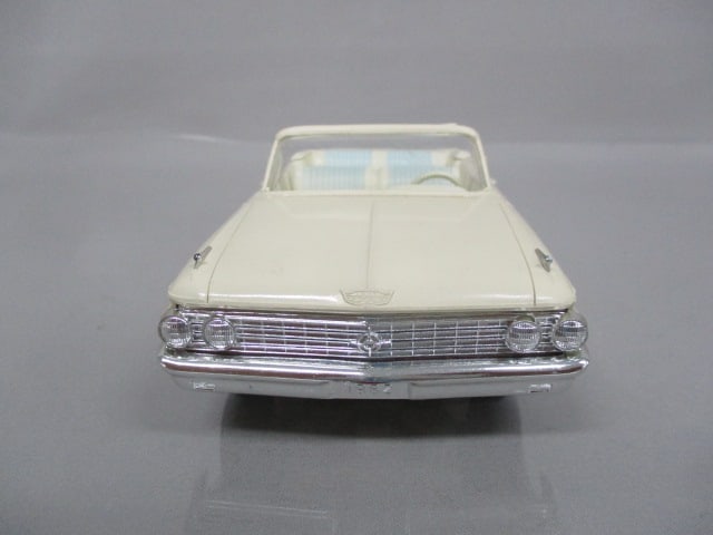 1962 Ford Galaxie 500 Sunliner Convertible Dealer Promo - 4