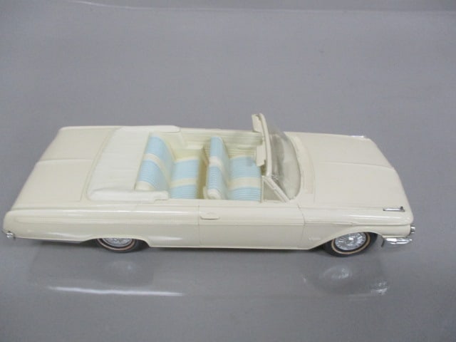 1962 Ford Galaxie 500 Sunliner Convertible Dealer Promo - 6