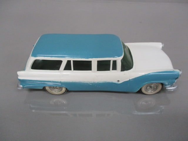 1956 Ford Parklane Station Wagon Friction Dealer Promo - 6