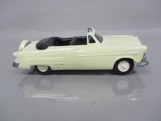 1950's Ford Crestline Sunliner Convertible Dealer Promo - 5