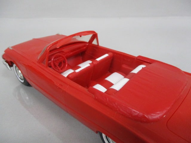 1961 Ford Galaxie Sunliner Convertible Dealer Promo - 3