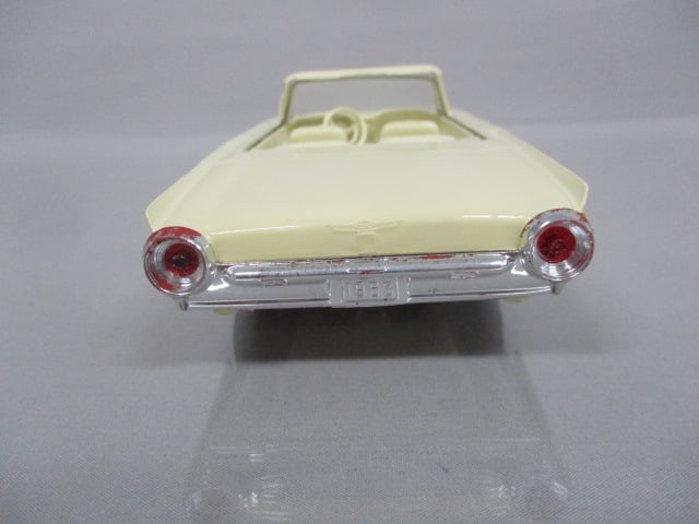 1963 Ford Thunderbird Convertible Dealer Promo - 7
