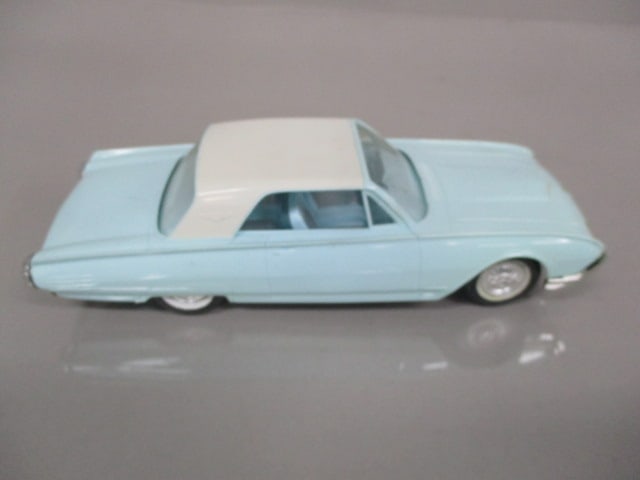 1961 Ford Thunderbird Friction Dealer Promo - 7