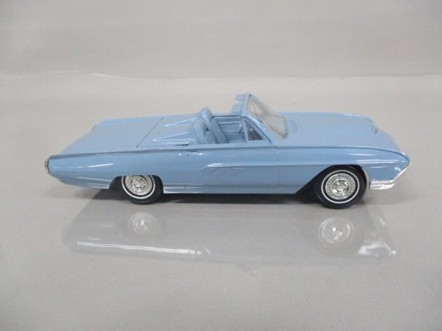 1963 Ford Thunderbird Sports Roadster Friction Dealer Promo - 6