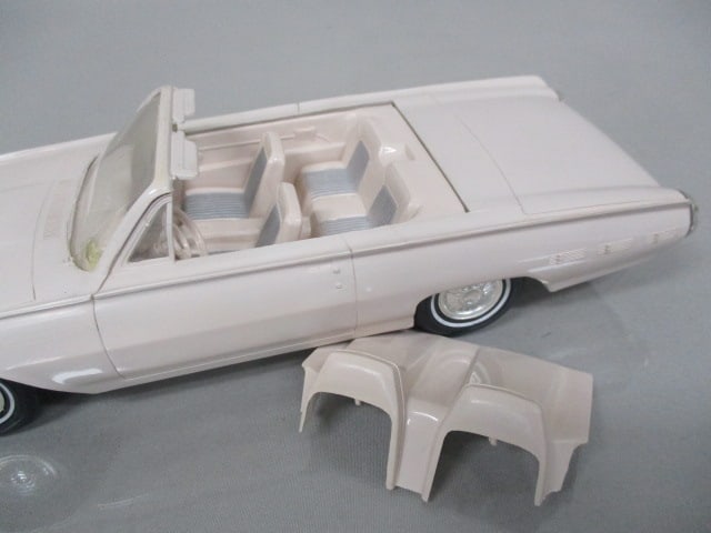 1962 Ford Thunderbird Sports Roadster Convertible Friction Dealer Promo - 4