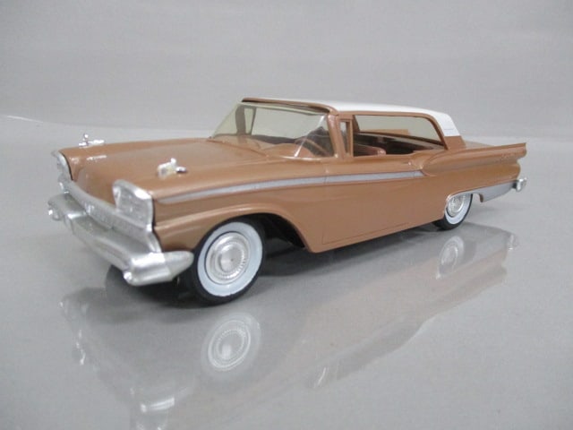 1959 Ford Galaxie Fairlane 500 Friction Dealer Promo (1 of 9)