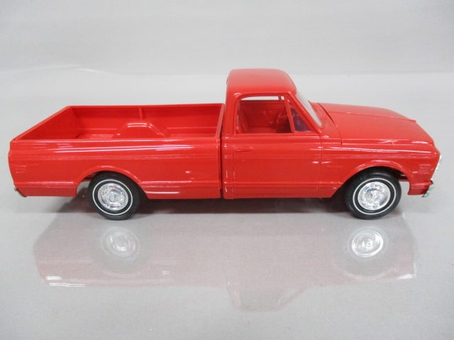 1972 Chevrolet Cheyenne Super C10 Pickup Truck Dealer Promo - 4