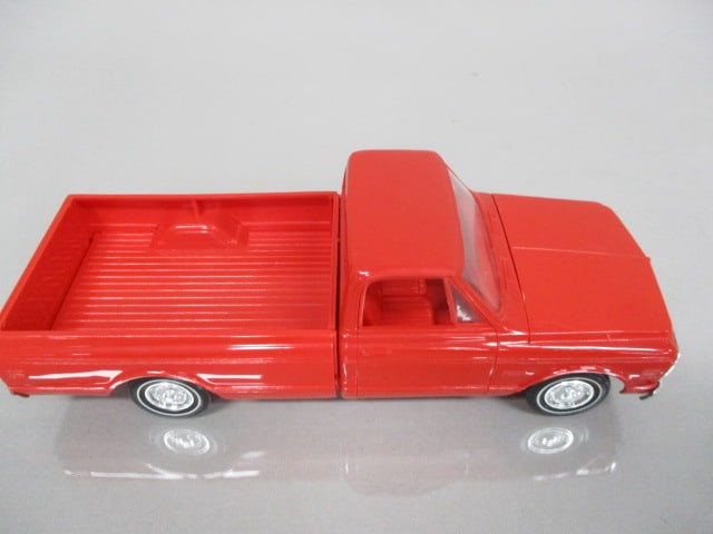 1972 Chevrolet Cheyenne Super C10 Pickup Truck Dealer Promo - 5