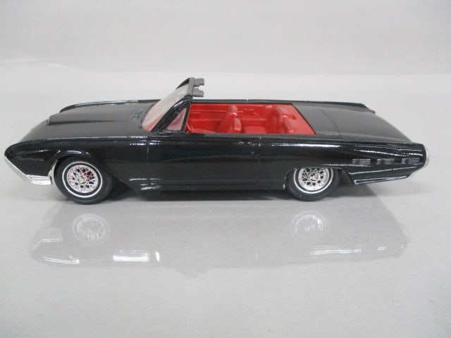 1962 Ford Thunderbird Convertible Dealer Promo - 2
