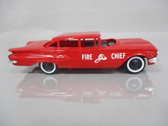 1960 Chevrolet Impala Fire Chief Friction Dealer Promo - 5