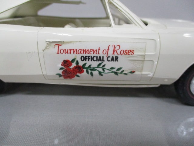 1968 Dodge Charger R/T Tournament of Roses Official Car Dealer Promo - 4