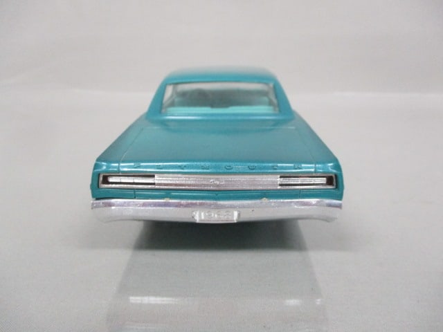 1968 Plymouth Fury lll Friction Dealer Promo - 6