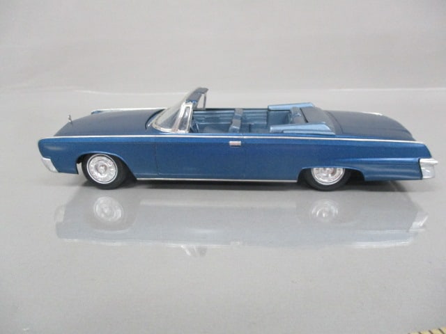 1966 Chrysler Imperial Convertible Dealer Promo - 2