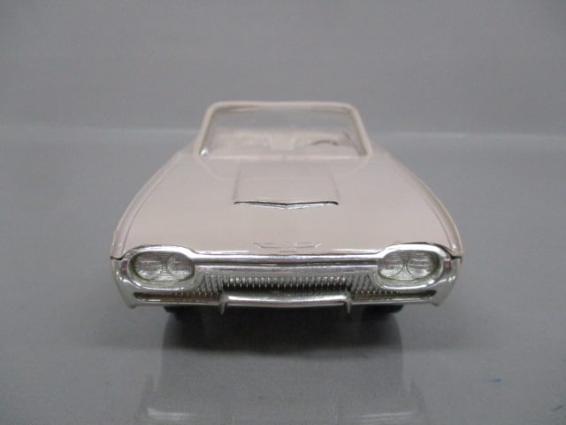 1963 Ford Thunderbird Convertible Dealer Promo - 5