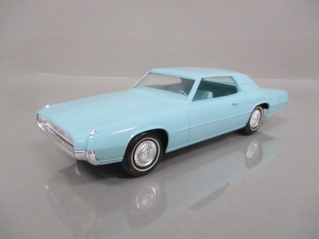 1967 Ford Thunderbird Friction Dealer Promo (1 of 9)