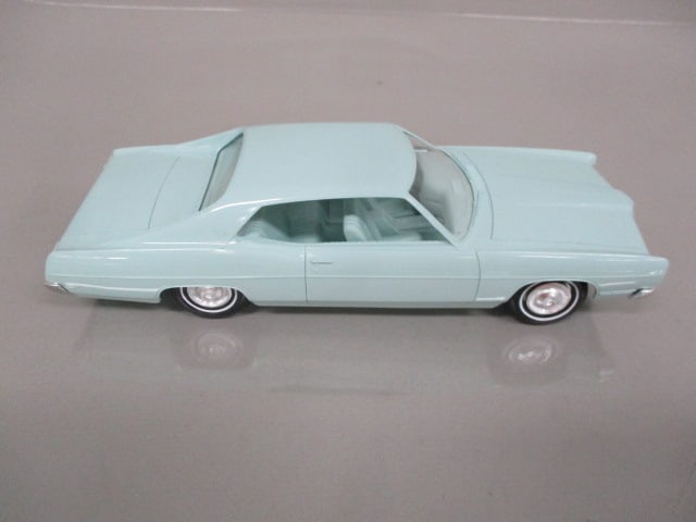 1969 Ford Galaxie 429 Dealer Promo - 5