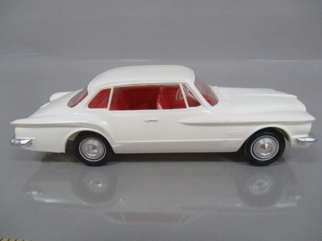 1962 Plymouth Valiant Signet Dealer Promo - 4