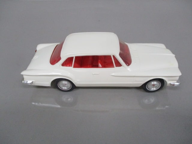1962 Plymouth Valiant Signet Dealer Promo - 5