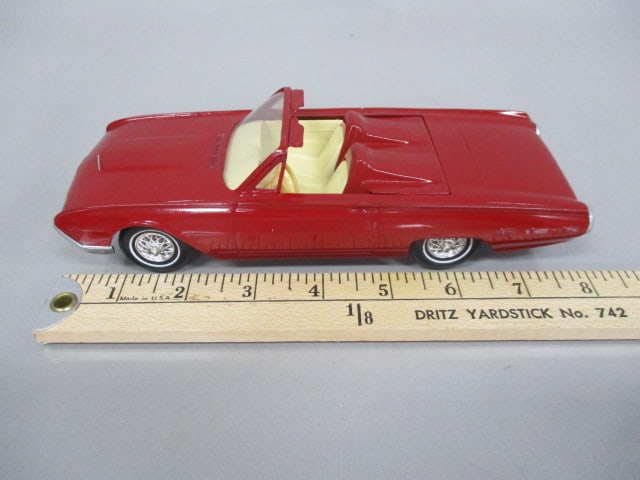 1962 Ford Thunderbird Sports Roadster Dealer Promo - 11