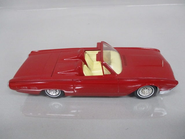 1962 Ford Thunderbird Sports Roadster Dealer Promo - 7