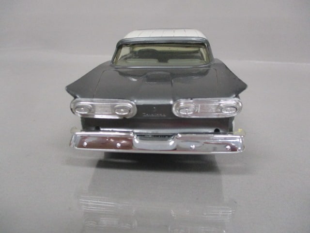 1958 Ford Fairlane 500 Dealer Promo - 6
