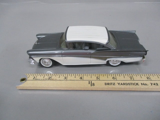 1958 Ford Fairlane 500 Dealer Promo - 8