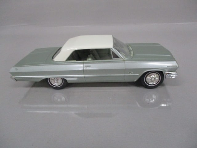 1963 Chevrolet Impala SS 409 Friction Dealer Promo - 4