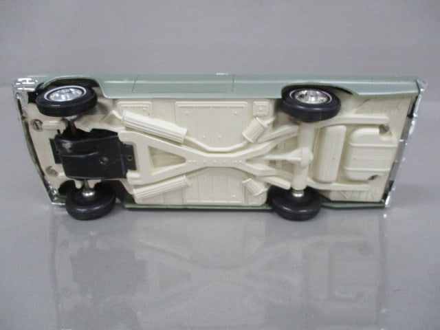 1963 Chevrolet Impala SS 409 Friction Dealer Promo - 8