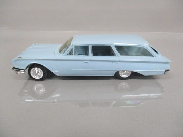 1960 Ford Country Sedan Dealer Promo - 2
