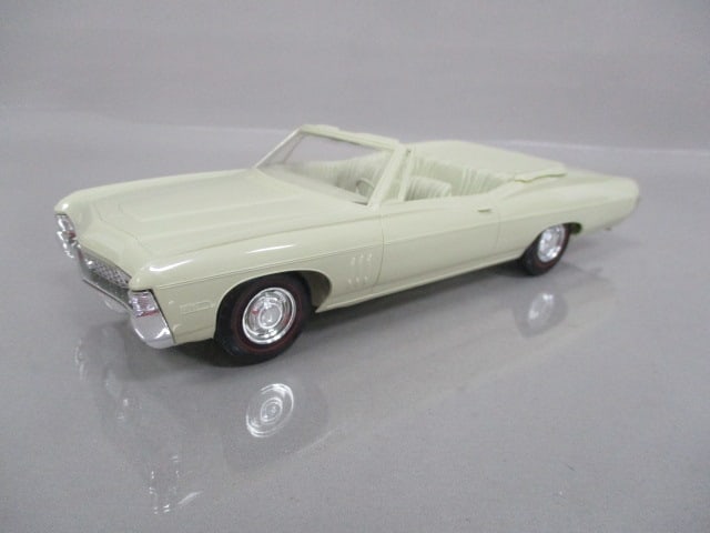 1968 Chevrolet Impala 427 Convertible Dealer Promo: .