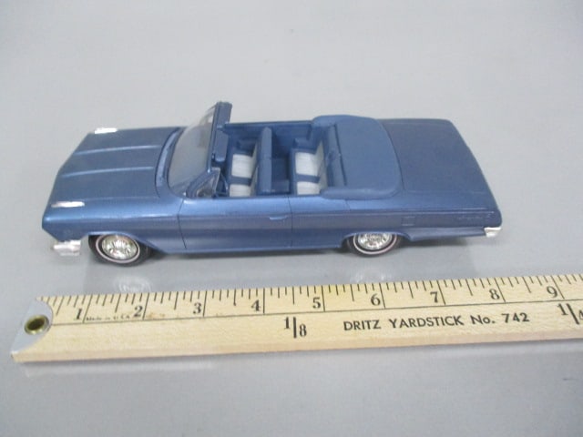 1962 Chevrolet Impala Convertible Dealer Promo - 10