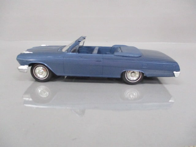 1962 Chevrolet Impala Convertible Dealer Promo - 2