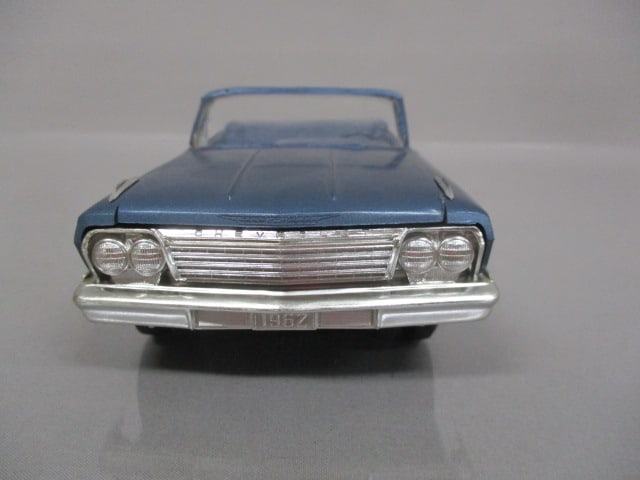 1962 Chevrolet Impala Convertible Dealer Promo - 4