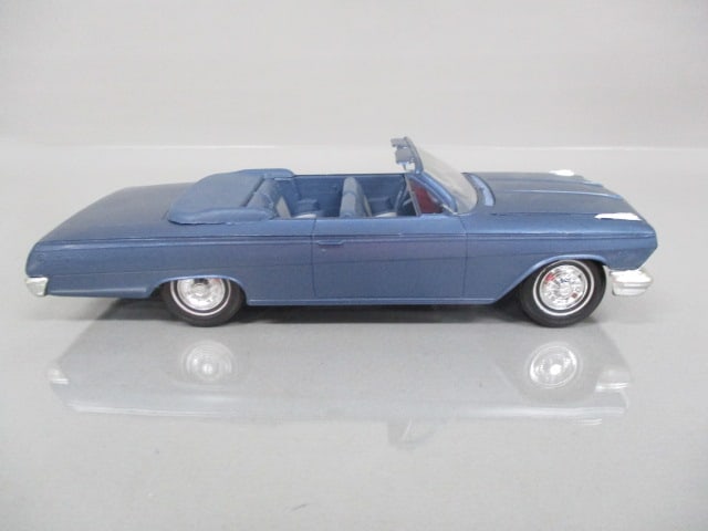 1962 Chevrolet Impala Convertible Dealer Promo - 5