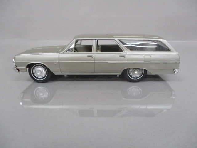 1964 Chevy Chevelle Malibu Station Wagon Dealer Promo - 2