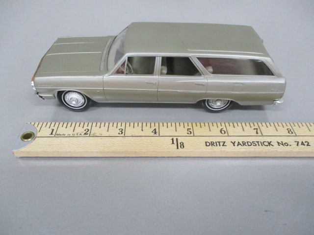1964 Chevy Chevelle Malibu Station Wagon Dealer Promo - 9