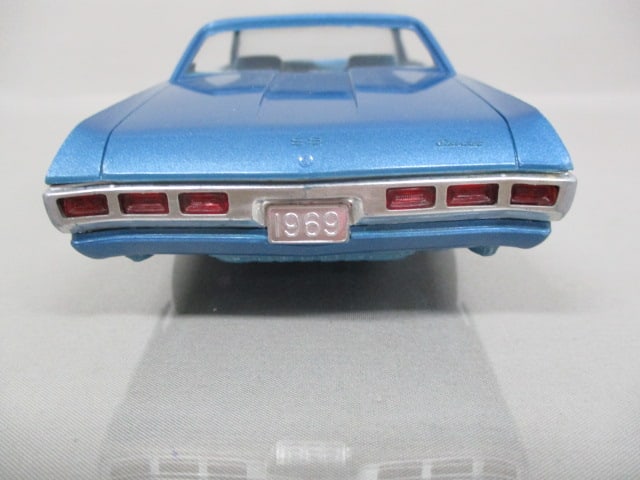 1969 Chevrolet Impala SS Dealer Promo - 6