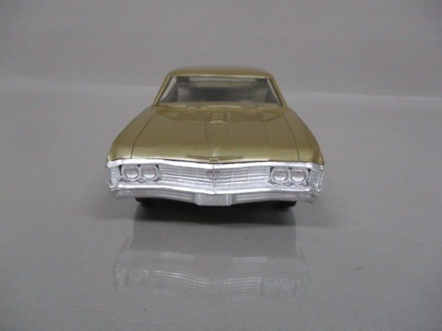 1967 Chevrolet Impala SS Dealer Promo - 3