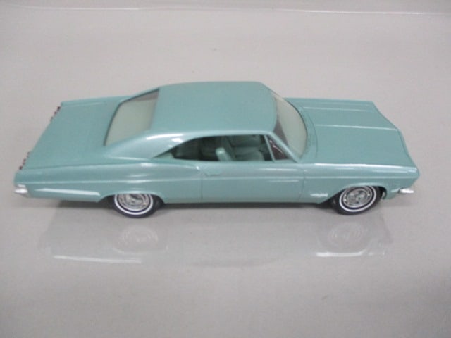 1965 Chevrolet Impala SS Dealer Promo - 5